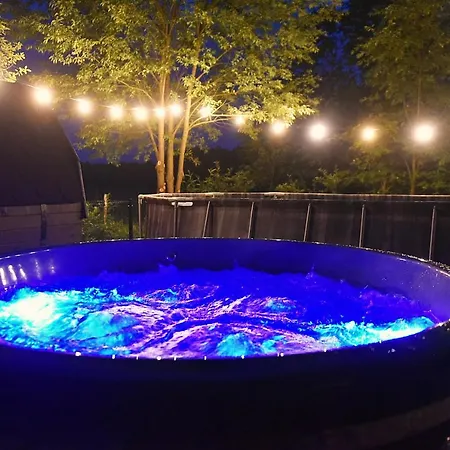Semesterbostad Ale Jazz W Cenie Jacuzzi I Basen